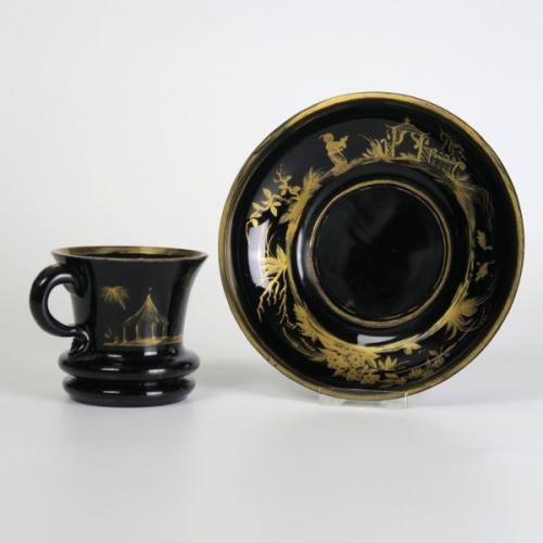 84. Tasse und Untertasse 84. Tasse und Untertasse
