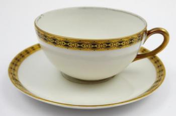 Tasse und Untertasse - Atelier C.A., Selb, Bavaria a Nová Role - 1925 Tasse und Untertasse - Atelier C.A., Selb, Bavaria a Nová Role - 1925