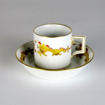 Tasse und Untertasse - Porzellan - 1924 Tasse und Untertasse - Porzellan - 1924