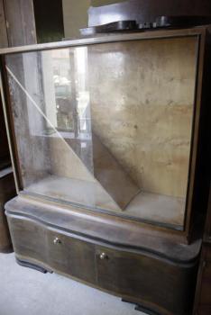 Vitrine - 1930 Vitrine - 1930