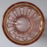Rosafarbenes Glas mit Goldrand - Zum Andenken Rosafarbenes Glas mit Goldrand - Zum Andenken
