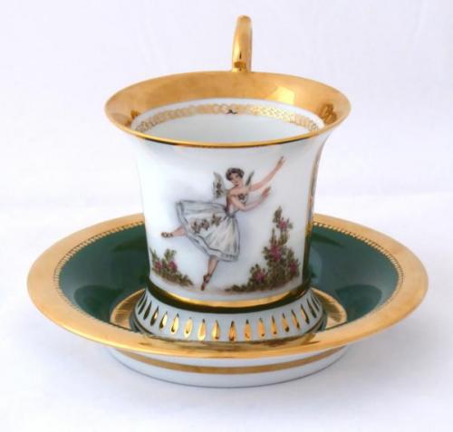Tasse mit Miniatur der Ballerina Carlotta Grisi -  Tasse mit Miniatur der Ballerina Carlotta Grisi -