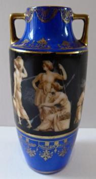 Kleine Porzellanamphore Kleine Porzellanamphore