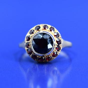 Damen Goldring - Gold, Tschechischer Granat - 1930 Damen Goldring - Gold, Tschechischer Granat - 1930