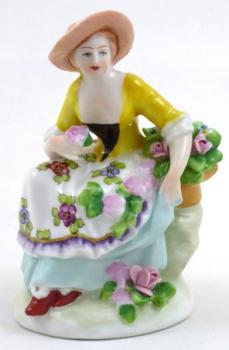 Porzellanfigur - Porzellan - 1919 Porzellanfigur - Porzellan - 1919