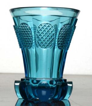 Glasbecher - geschliffenes Glas, Kobalt - 1840 Glasbecher - geschliffenes Glas, Kobalt - 1840