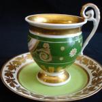 Tasse und Untertasse - weies Porzellan - 1850