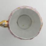 Tasse und Untertasse - weies Porzellan - 1905