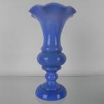 Vase - blaues Glas, Milchglas - 1920