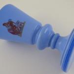 Becher, Vase aus blauem Opakglas 