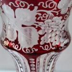 Vase mit Weinblttern und Trauben