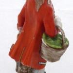 Rokokostatue eines Jungen mit Korb und Rebhuhn - O