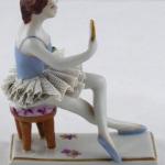 Sitzende Ballerina mit Spiegel - Royal Dux