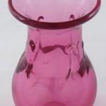 Vase aus hellrubinrotem Glas - Pavel Jezek
