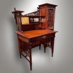Schreibtisch - Ahornfurnier, Mahagonifurnier - 1900