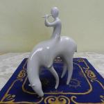 Porzellanfigur - Porzellan, weißes Porzellan - J. Ježek / Royal Dux  - 1960