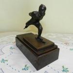 Skulptur - Bronze, patinierte Bronze - Hugo Uher - 1930