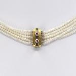Perlenkette mit Goldverschluss