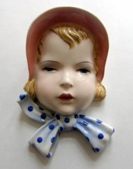 Porzellan Figur Mädchen - Majolika - 1920