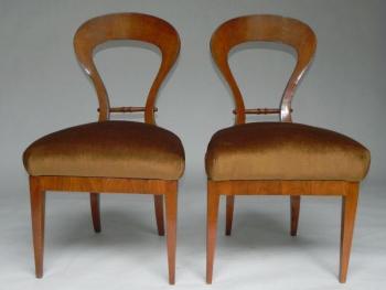 Zwei Stühle - Massivholz, Kirschfurnier - Biedermeier - 1840