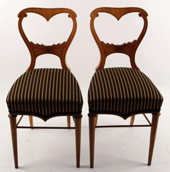 Zwei Stühle - Massivholz, Kirschfurnier - 1880