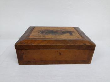 Holzbox - 1880