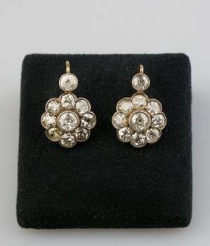 Goldene Ohrringe mit Diamanten - Silber, Gelbgold - 1910