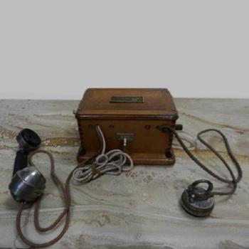 Telefon - Holz, Metall - 1911