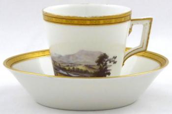 Tasse und Untertasse - Porzellan - 1795