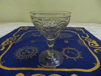 Glas mit Stiel - Glas, klares Glas - 1750