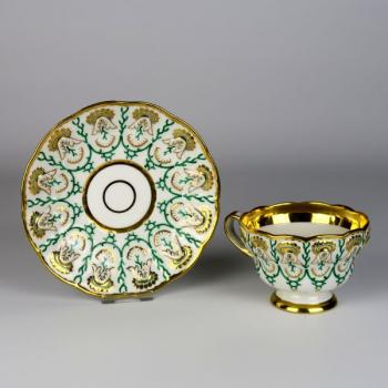 Tasse und Untertasse - weies Porzellan - 1850