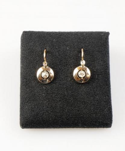 Goldene Ohrringe mit Diamanten - Gelbgold, Diamant - 1925