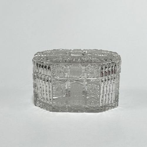 Schmuckkstchen aus geschliffenem Kristallglas, Bhmen 1960