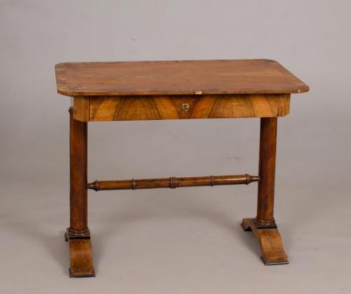 Schreibtisch - 1830